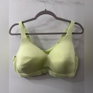 Cacique Soft Seamless Medium Impact Active Bra